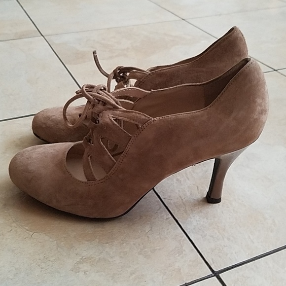 Shoes - Picture 3 of 3